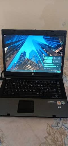 HP AMD C2 Due Laptop 9/10