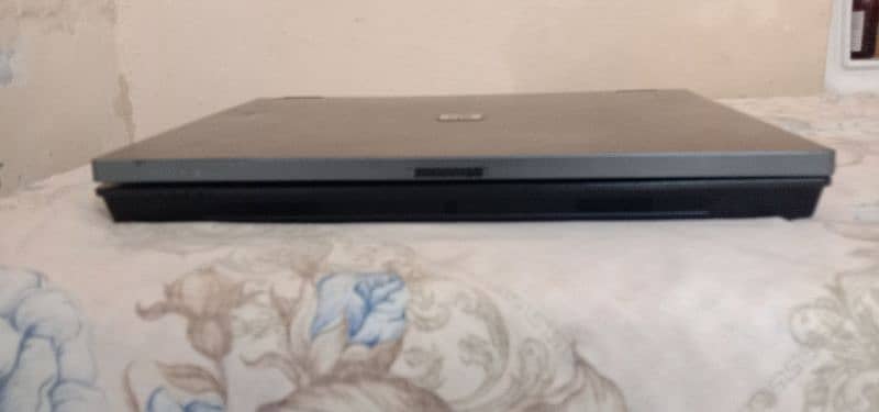 HP AMD C2 Due Laptop 9/10 6