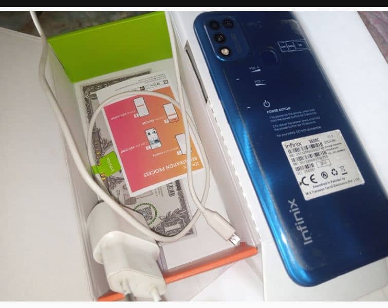 hot 10 infinix hot 10 play 2. . 32 full box orgnial charger no open no 0