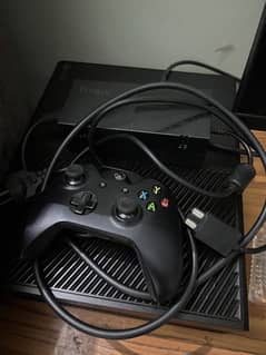 xbox one with wireless controller + 5 installed games acc.