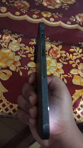 ipone 14 pro max non pta 128 GB 10 by 10 Battery Health 100% country 2