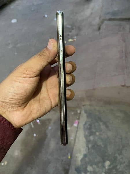 Samsung galaxy Note 8 5