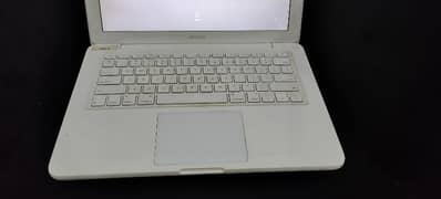 MacBook 9
