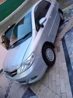 Honda City IDSI 2006 brand new tyre minor touch up