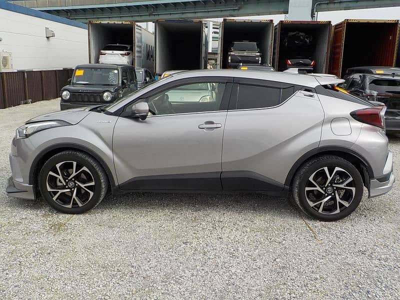 Toyota Chr G LED 4.5 Grade 2019 Model Fresh Import 3