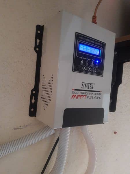 Simtek MPPT Controller 0