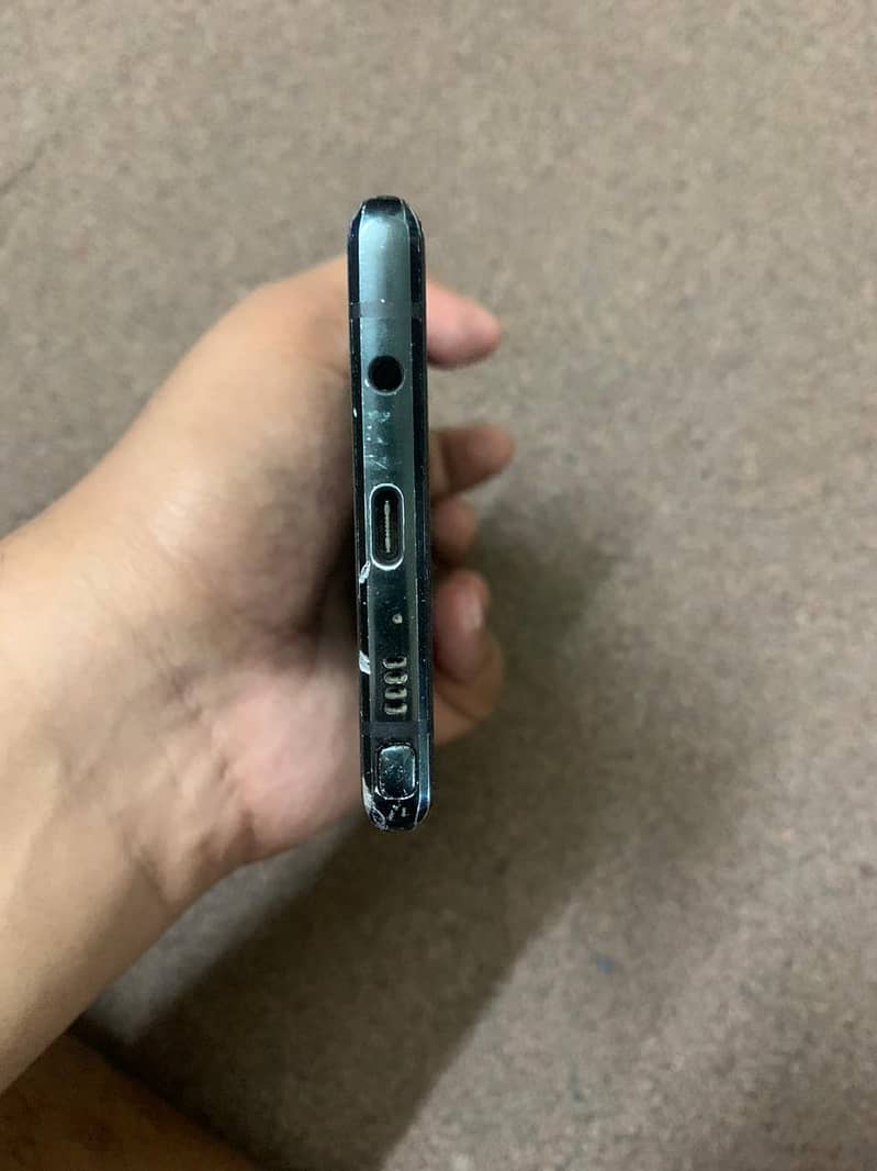 Samsung Galaxy Note 9 PTA approved 6/128 8