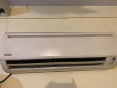 Acson 1 ton split Ac in good codition