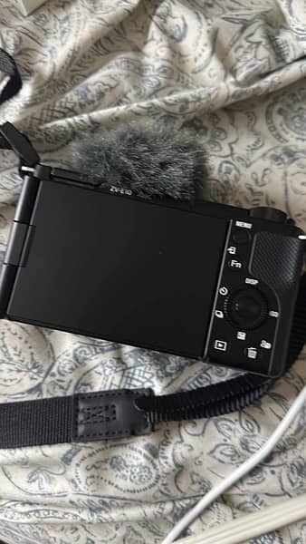 sony zve10 camera for vlogging 0