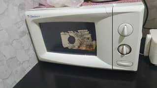 microwave oven.