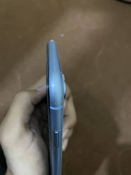 Iphone Xr,Candy blue colour,9/10 Condition jv 1