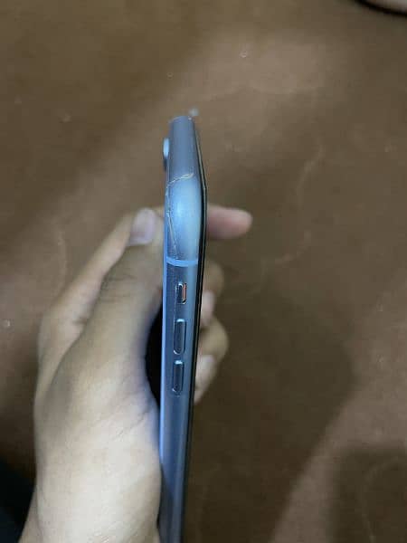 Iphone Xr,Candy blue colour,9/10 Condition jv 2