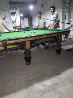 snooker table size 6/12