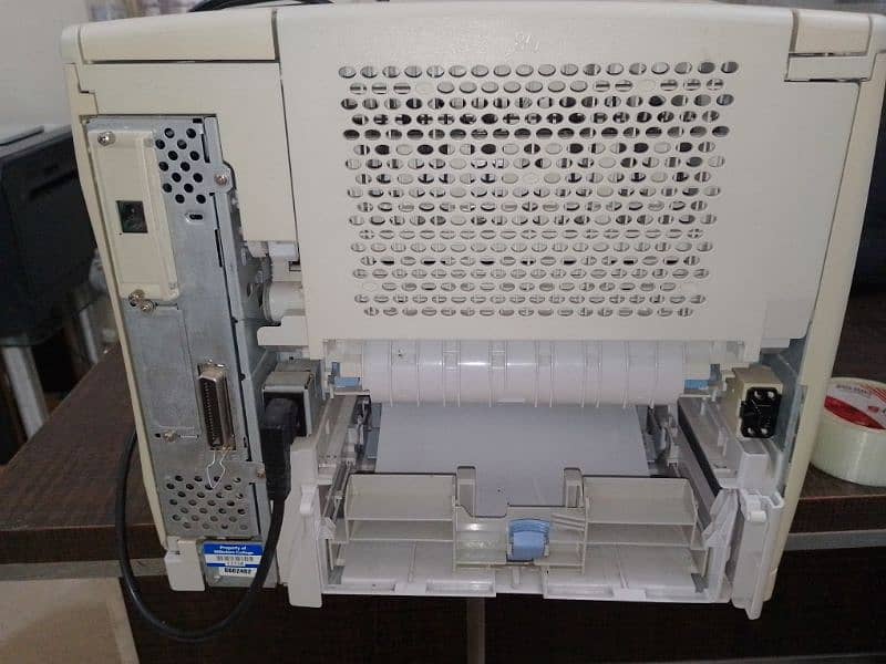 HP Laserjet 4300n Network Printer 5