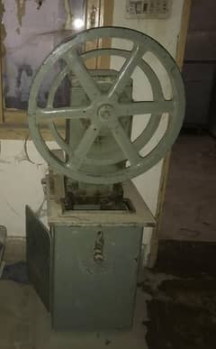 Single Punch Tablet Making Machine