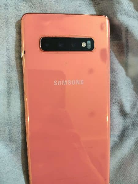 Samsung S10 plus 1