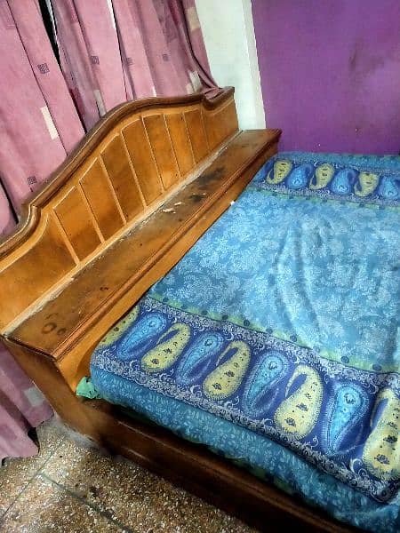 King Size bed with spring mattress & Dressing table 1