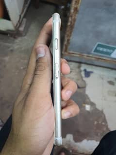 iphone 7 128gb official approved all ok just finger fail