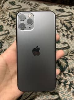 iPhone 11 Pro (all okay)