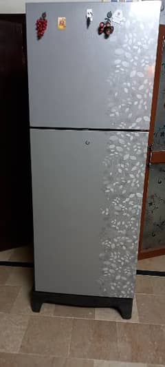 Haier refrigrator 18 cft full size