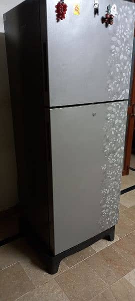 Haier refrigrator 18 cft full size 5