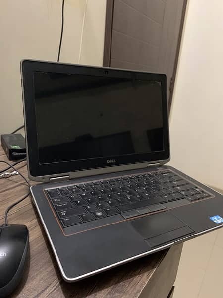 dell latitude e6320 1