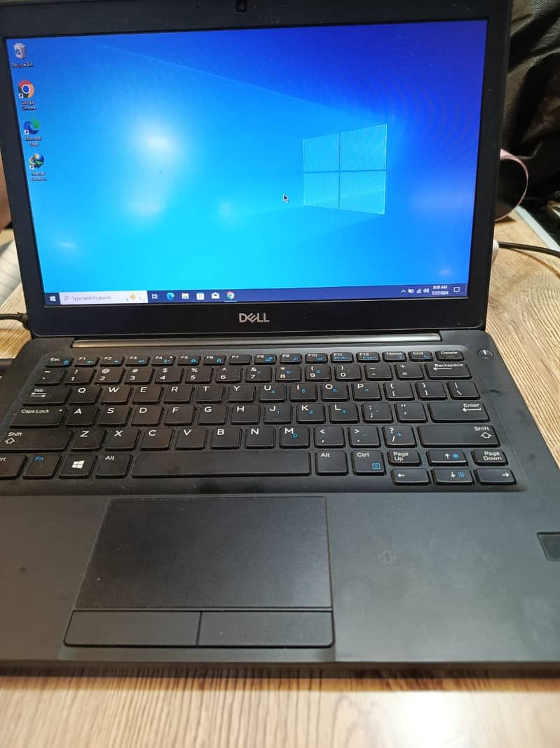 Urgent sale Dell Latitude 7290 i7 8th generation 16GB Ram 256GB SSD 9