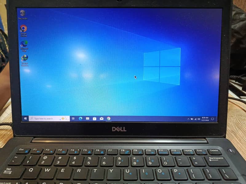 Urgent sale Dell Latitude 7290 i7 8th generation 16GB Ram 256GB SSD 11