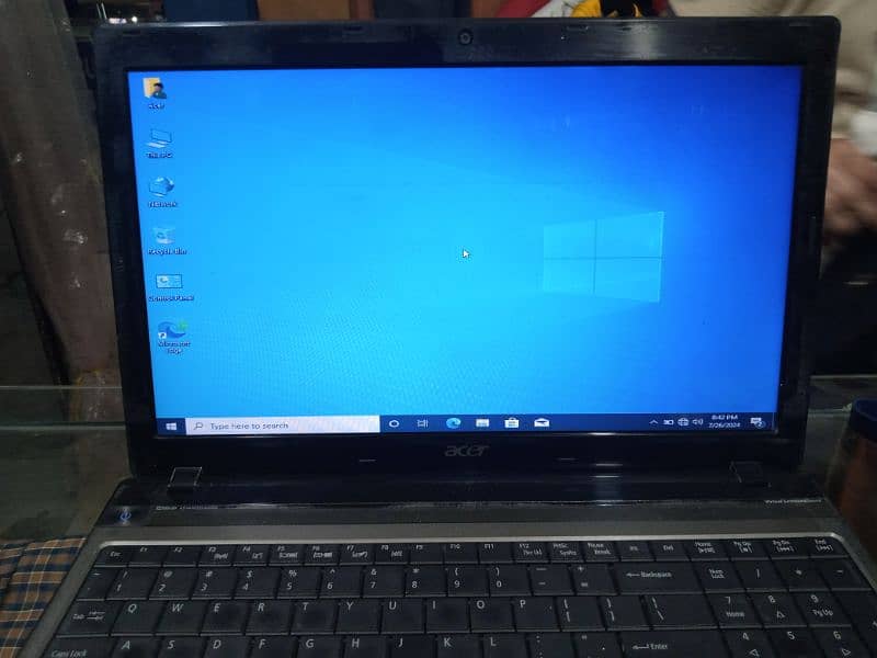 Urgent Sale i5 2nd Generation 4GB/ 250 Gb 9