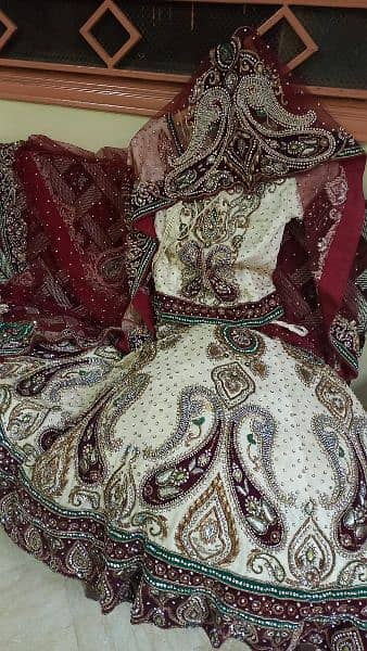 lehenga for sale is pe rabta kare 03135087565 3