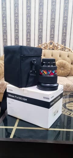 Sigma 105mm 1.4 lens cannon mount for sale urgently