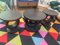 Center table set round