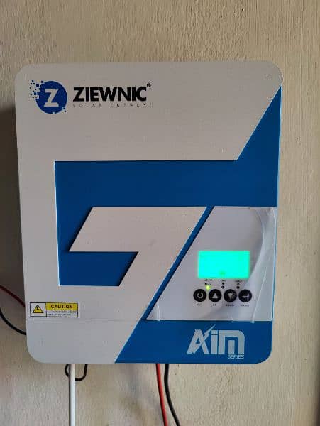 Zeiwnic Aim 1.5kw inverter with battery 1