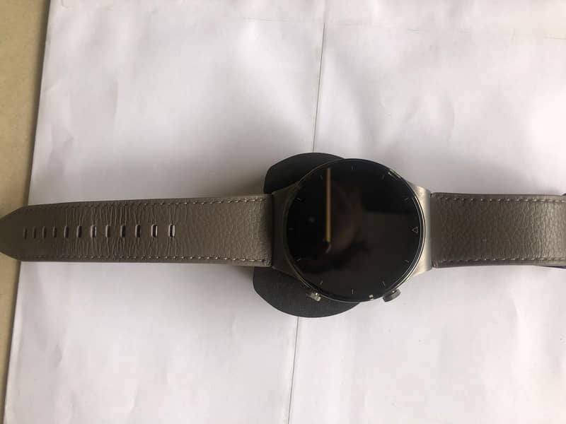 Huawei watch GT2 pro with box complete accessories, slightly used, lik 0