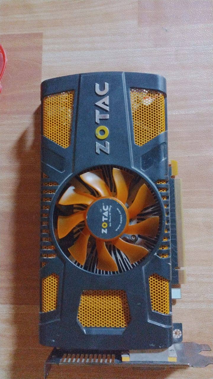 Zotac Gtx560Ti 1GB DDR5 256Bit High Profile Gaming Graphic Card 0