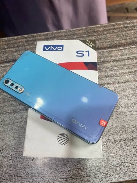 VIVO S1 0