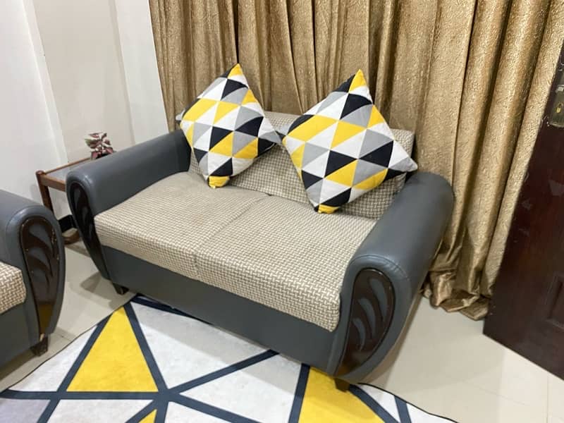 7 seater sofa set 0