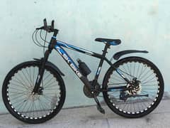 Sk bike in perfect condition with gears and disc brakes