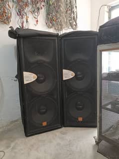 Sp4 pair j audio 300 watt speaker hiace 440  with cover