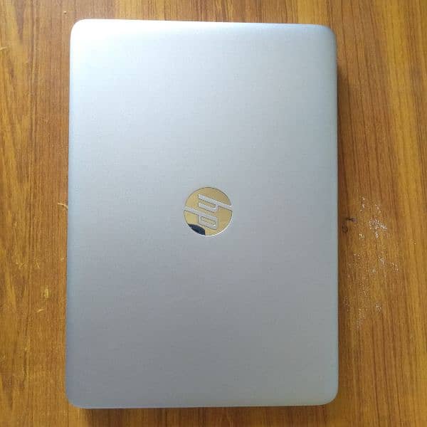 Laptop hp core i7 6th gen. 840 G3 touch. 2