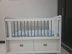 High quality baby cot totally new with an excellent condition.