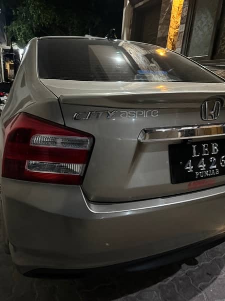 Honda City Aspire 2015 16