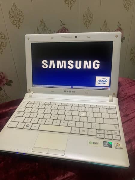 samsung notebook N150 plus for sale 2