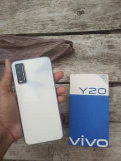 vivo y20 with box. Read Description first.