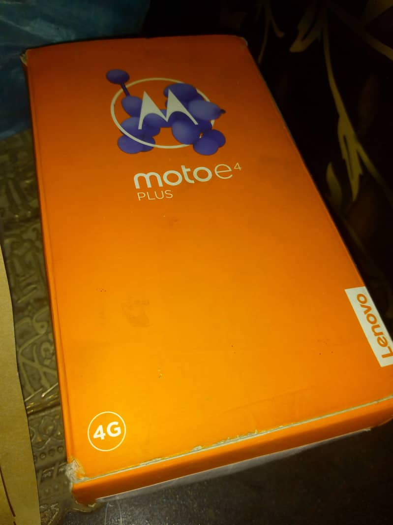 MOTOROLA MOTO E4 PLUS 2