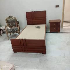 single bed size 3.5*6.5 10 sall guaranty home delivery fitting free