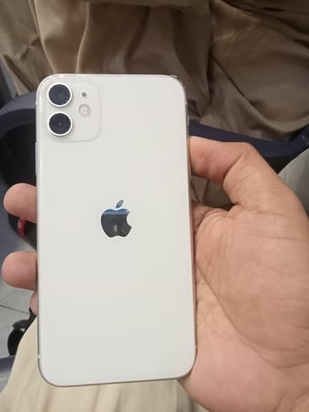 iPhone 11 Non PTA 3