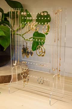 acrylic jewellery stand