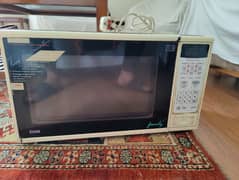 Creda England microwave oven