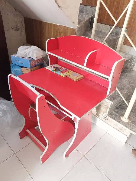 Study Table for Kids 7